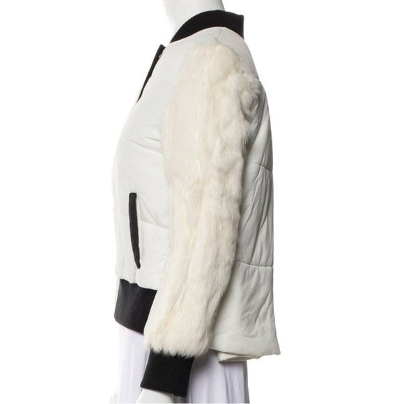 Alexander McQueen Quilted Bomber Jacket w\Genuine Fur Sleeve Detail - Picture 4 of 10